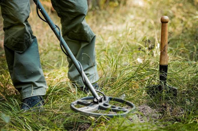 Metal Detector Gold Detector: Unterschiede, Funktionen und Einsatzmöglichkeiten erklärt