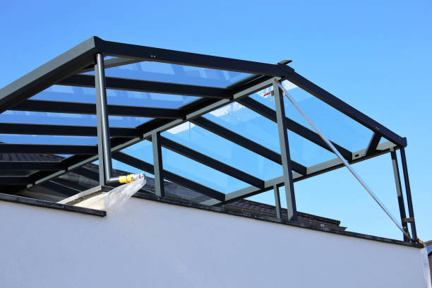 Terrassenüberdachung professionell montieren lassen: Darauf sollten Sie achten